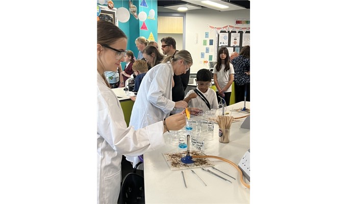 Science Takes Centre Stage at Open Evening &ndash; photo 52