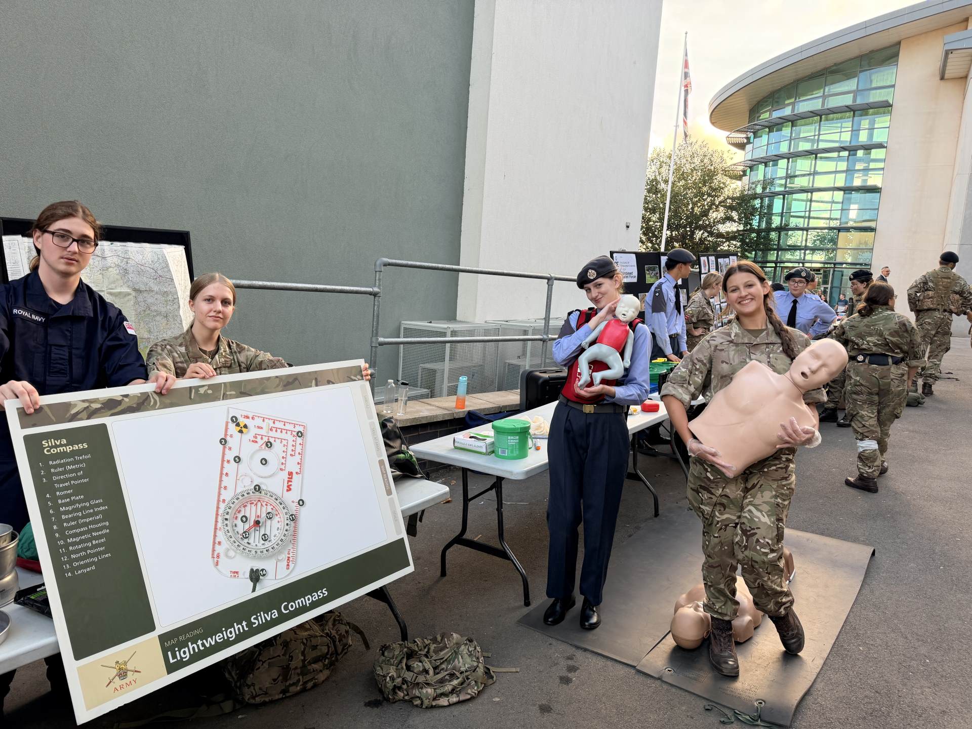 A Wonderful Welcome at Our Open Evening – photo 5
