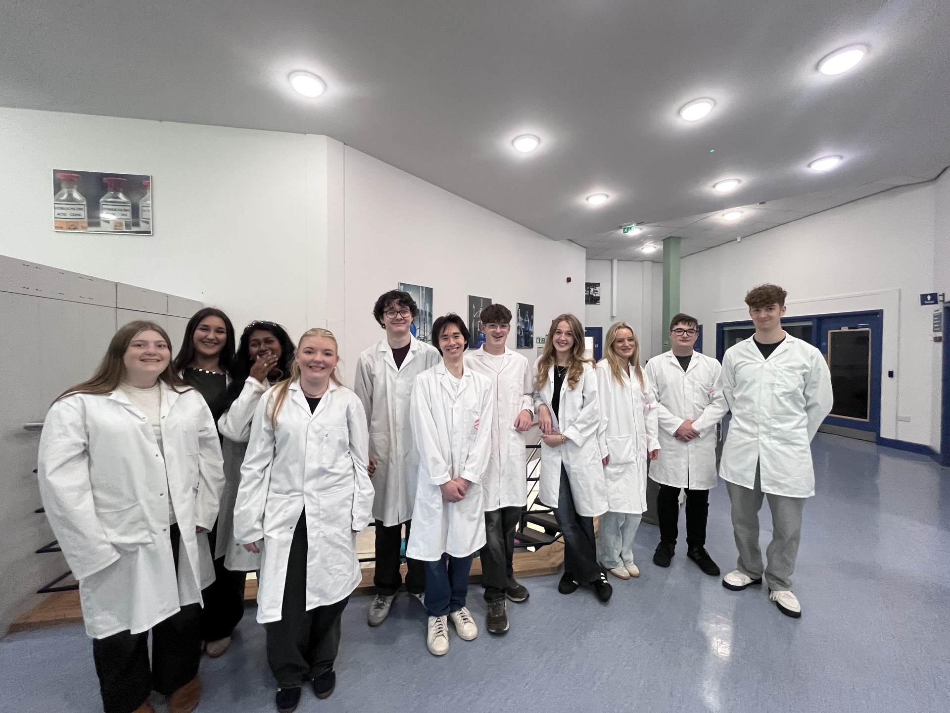 Year 13 Chemists Step into the Lab at the University of Bath – photo 3